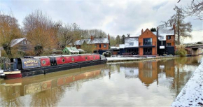 Smoke (Rowington Narrowboats), Warwick